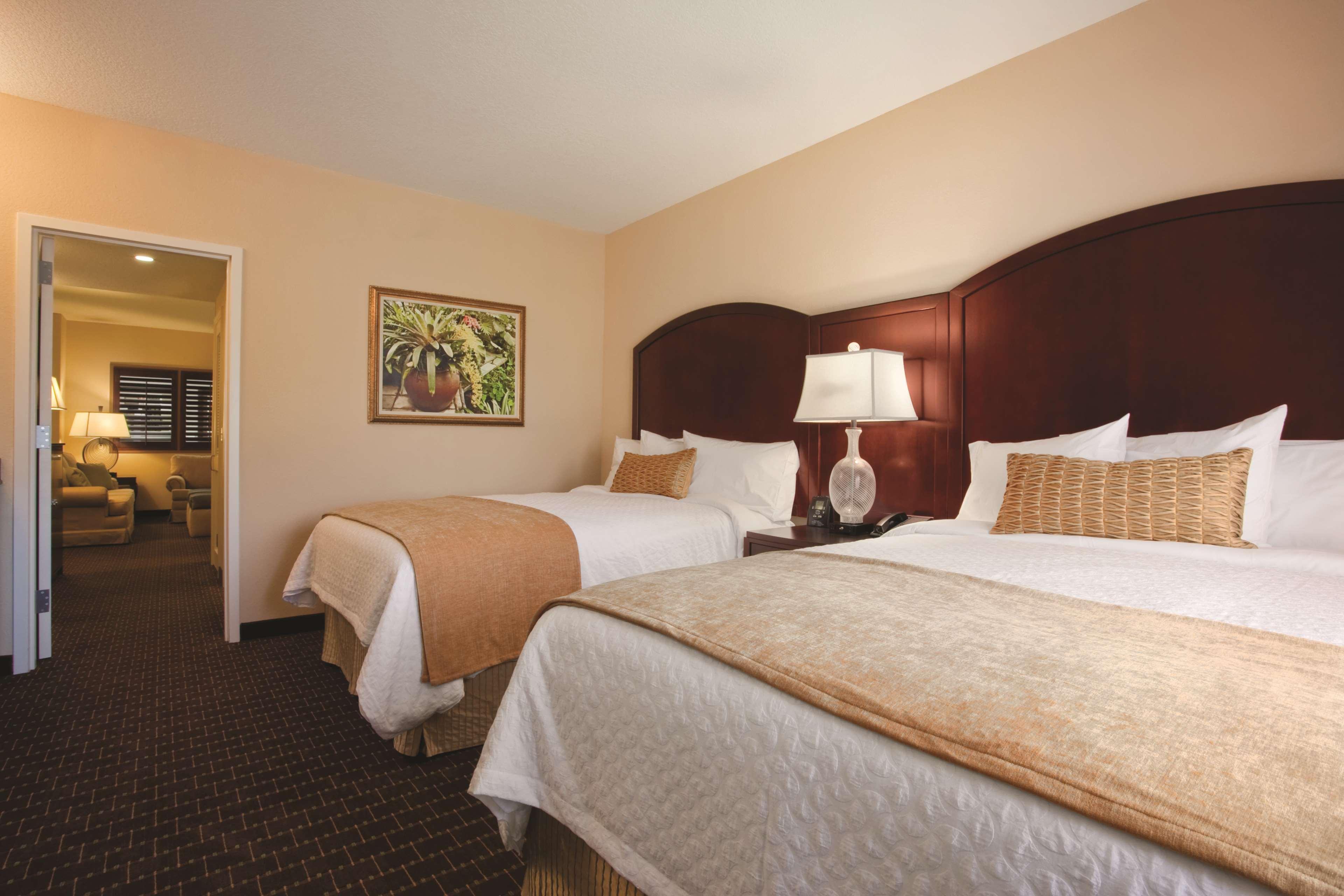 Embassy Suites By Hilton Orlando Lake Buena Vista South Kissimmee Rom bilde