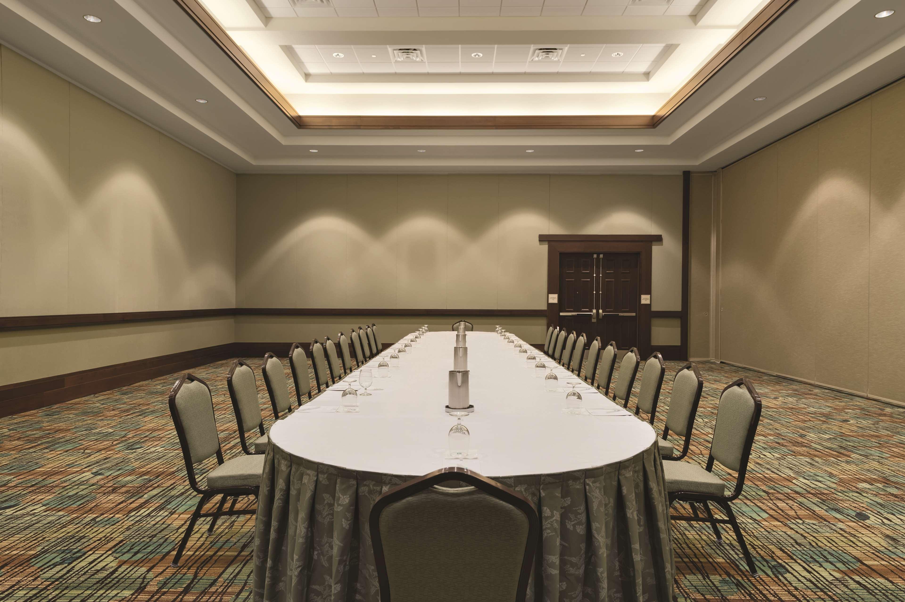Embassy Suites By Hilton Orlando Lake Buena Vista South Kissimmee Business bilde
