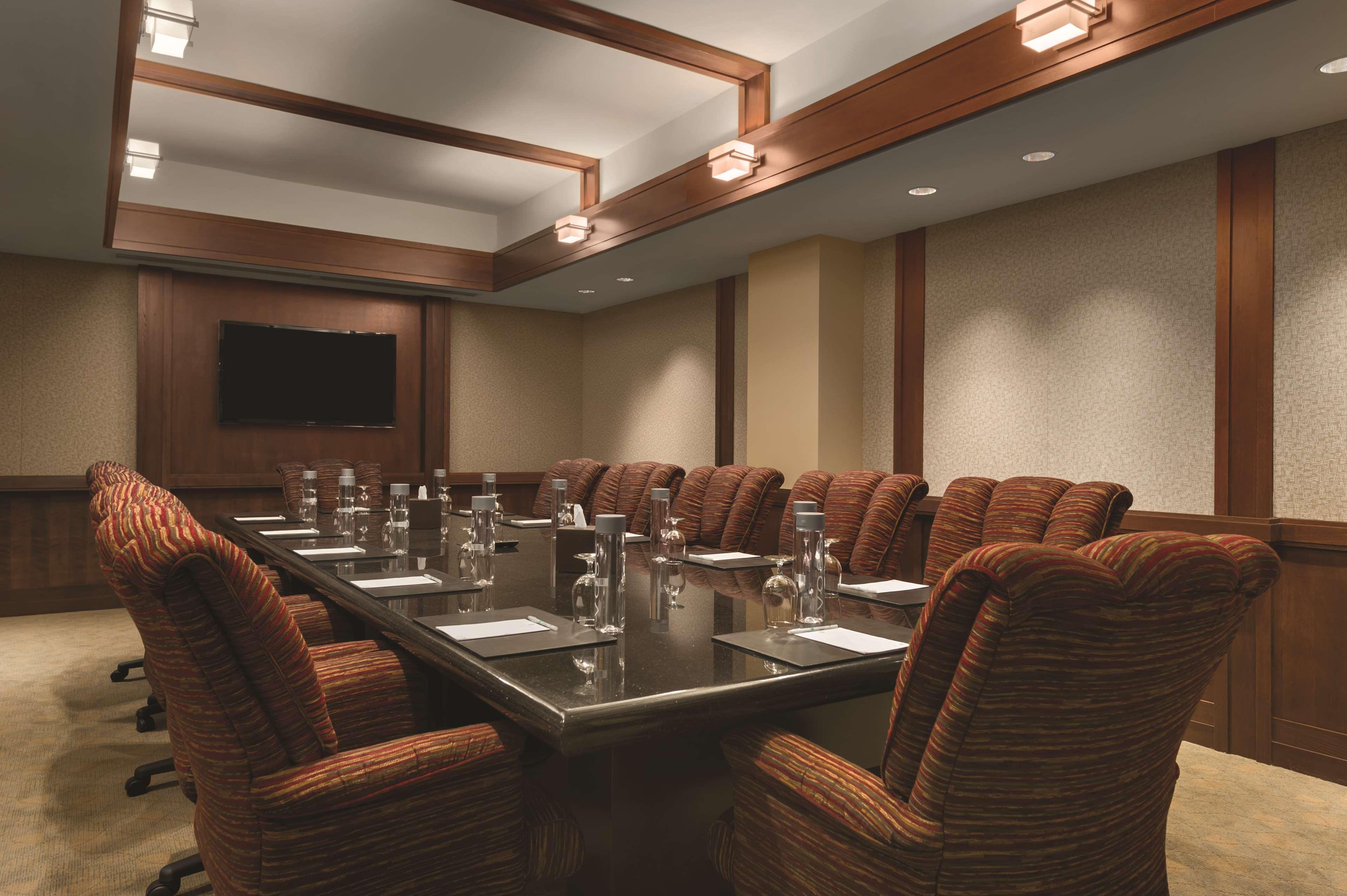 Embassy Suites By Hilton Orlando Lake Buena Vista South Kissimmee Business bilde