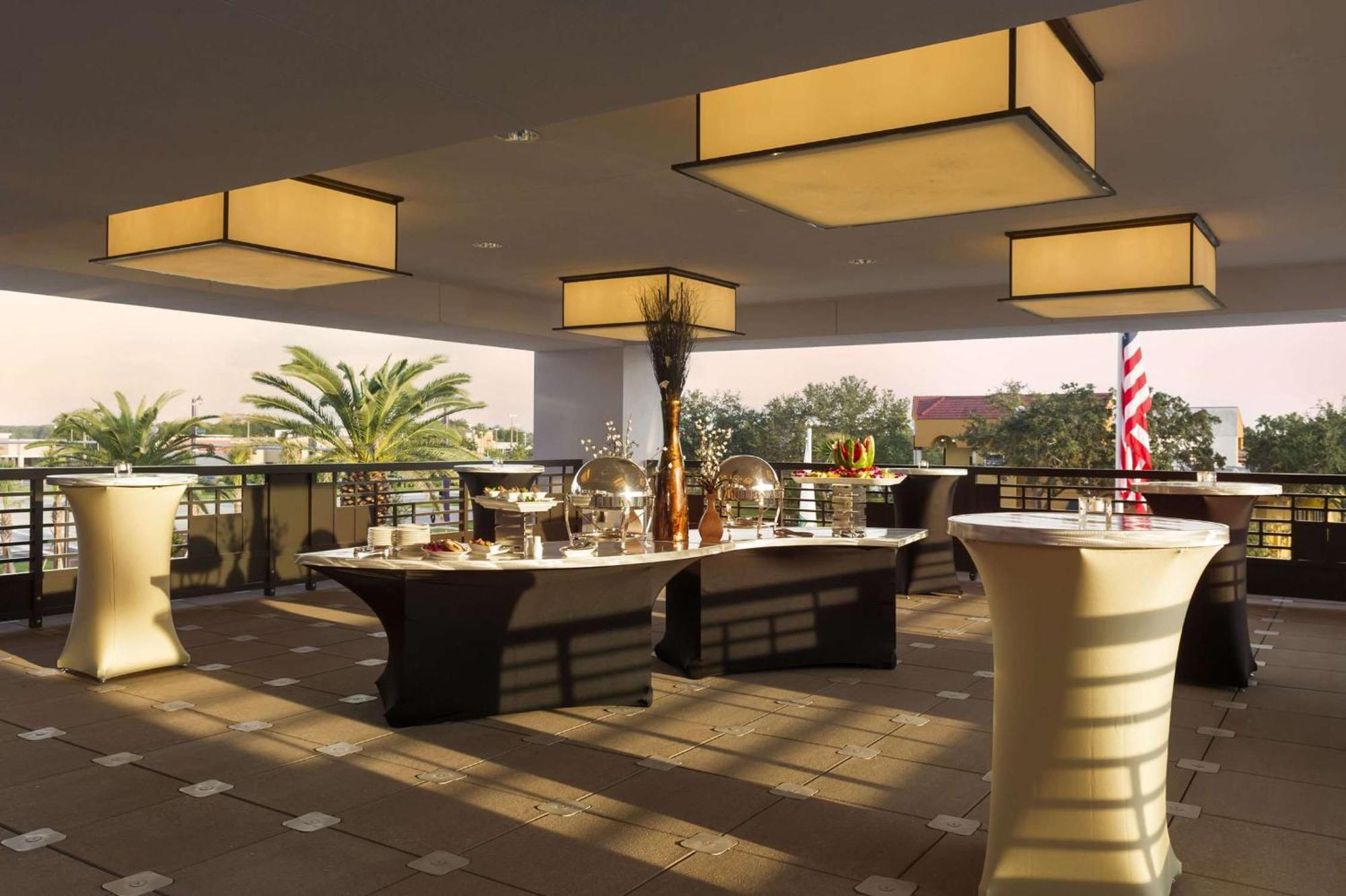 Embassy Suites By Hilton Orlando Lake Buena Vista South Kissimmee Eksteriør bilde